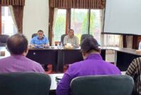 Komisi II DPRD Trenggalek melakukan rapat kerja bersama Bakeuda Kabupaten Trenggalek