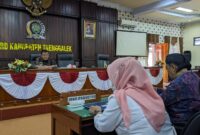 Komisi I DPRD Trenggalek tengah mengklarifikasi kebutuhan anggaran pada Kesbangpol