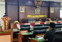 Situasi rapat Paripurna dengan agenda mendengarkan paparan Bupati tentang KUA-PPAS Perubahan tahun anggaran 2023