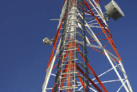 Menara Base Transceiver Station (BTS), sumber foto : Biskom