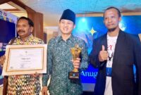 Bupati Trenggalek Mochamad Nur Arifin dan Kepala Dinas Pendidikan, Pemuda dan Olahraga Kabupaten Trenggalek. (Foto : Istimewa)