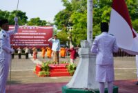 Wakil Bupati Trenggalek Syah Muhammad Natanegara pimpin upacara peringatan hari OTODA di halaman alun-alun Kabupaten Trenggalek 