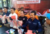 Saat Satresnarkoba Polres Trenggalek lakukan pers rilis di halaman Mapolres Trenggalek.
