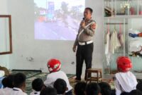 Ilustrasi - Satlantas Polres Trenggalek lakukan edukasi ketertiban mengendara pada pelajar. (Istimewa)