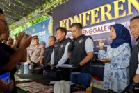 Pers rilis yang dilakukan oleh Satresnarkoba Polres Trenggalek di halaman Polres Trenggalek.