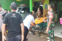 Saat jenazah korban di bawa ke Puskesmas untuk dilakukan visum menyeluruh.
