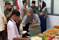 Pemkab Trenggalek uji coba skema program makan bergizi gratis di jenjang SMP di Kecamatan Suruh, libatkan kantin sekolah.