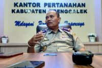 Kepala Kantor Pertanahan ATR/BPN Kabupaten Trenggalek, Agus Purwanto saat ditemui di kantornya.