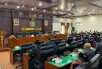 Suasana rapat Paripurna di gedung Graha Paripurna DPRD Trenggalek dengan agenda pembentukan panitia khusus untuk selesaikan Ranperda yang belum terselesaikan di tahun kemarin.