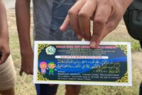 Stiker bertuliskan doa yang diposting oleh akun Facebook @Nizarul Fu'ad