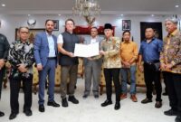 Penandatanganan kerja sama sewa lahan antara PT Concentric Industries Indonesia dengan Bupati Trenggalek Mochamad Nur Arifin di Pendopo Manggala Praja Nugraha, Jumat (13/6/2025).