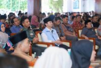 Bupati Trenggalek Mochamad Nur Arifin bersama forkopimda ikuti peluncuran Korporasi Desa dan Kelurahan Merah Putih serentak se-Indonesia secara daring di Pendopo Manggala Praja Nugraha.