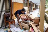 Pengosongan BLK mulai dilakukan untuk disiapkan menjadi tempat pembelajaran sementara Sekolah Rakyat. (Prokopim TGX)
