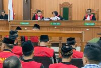 Dokumen ragamwarta.com saat sidang pembacaan putusan terhadap terdakwa kasus perusakan Polsek Watulimo di Pengadilan Negeri Trenggalek pada Jumat (25/7/2025).