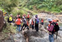 Aktivitas field trip yang dilakukan Fakultas Teknik Universitas Gadjah Mada (UGM) ke Desa Ngepeh, Kecamatan Tugu.