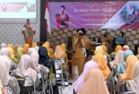 Novita Hardini sosialisasikan program Wajib Belajar atau Wajar 13 Tahun, di Aula Dinas Pendidikan, Pemuda dan Olahraga Trenggalek.