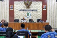 Rapat kerja antara Komisi IV DPRD Trenggalek bersama Dinas Kesehatan, RSUD dr. Suedomo, dan RSUD Panggul bahas RAPBD Trenggalek tahun 2026.
