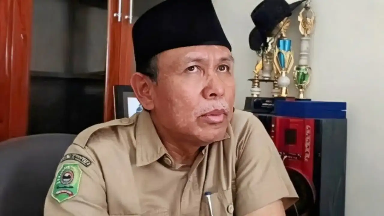 Masruri, Kepala Desa Kamulan saat dikonfirmasi terkait gedung perpustakaan SDN 1 Kamulan Trenggalek digusur dialihfungsikan untuk KDMP