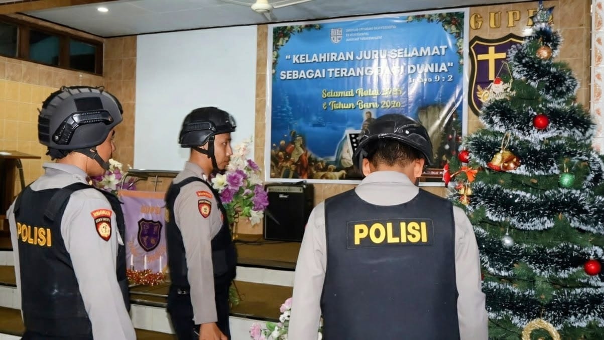 Pengamanan Malam Natal di Trenggalek