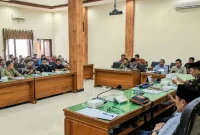 Relawan guru yang telah mengantongi sertifikat PPG prajabatan datangi kantor DPRD Trenggalek untuk yang kedua kalinya.