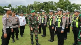 Apel siaga pengamanan kunjungan Wakil Presiden Gibran Rakabuming Raka di Stadion Menak Sopal, Rabu (29/4/2026). (Foto: Humas Polres Trenggalek)