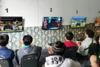 Suasana turnamen Tekken 6 yang diselenggarakan Playbox Sadewa bersama ESI Trenggalek