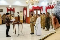 Bupati Trenggalek Mochamad Nur Arifin tunjuk Triadi Admono jadi Pj. Sekda Trenggalek gantikan Edy Soepriyanto.