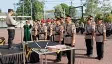 Upacara Serah Terima Jabatan (sertijab) yang dipimpin Kapolres Trenggalek AKBP Ridwan Maliki di halaman Mapolres Trenggalek, Rabu (4/6/2026).