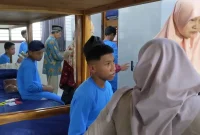 Suasana pemilihan asrama laki-laki di Prototipe Sekolah Rakyat Trenggalek sementara. (Doc. RagamWarta.com)