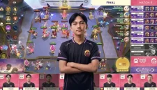 Amriadi Wahyu Septiawan pemuda asal Desa Ngulankulon, Kecamatan Pogalan, Trenggalek sabet juara 1 Magic Chess Internasional.