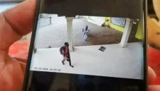 Pencuri kotak amal tertangkap kamera cctv Masjid Al Huda