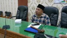 Ketua DPRD Trenggalek Doding Rahmadi saat dikonfirmasi tentang Perda Pilkades, Jumat (11/9/2026).