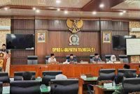 Rapat Paripurna tentang penyampaian PU fraksi DPRD Trenggalek saat bahas Perubahan APBD 2026.