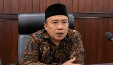 DPRD Trenggalek meminta data keuangan lebih rinci terkait pengelolaan pabrik es PDAU.