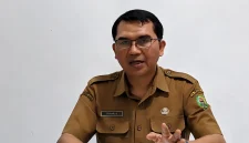 Wakil Ketua Satgas MBG Trenggalek sekaligus Asisten I Setda Trenggalek, Sunarto, menyampaikan penguatan pengawasan terhadap SPPG untuk memastikan standar higiene, sanitasi, dan keamanan makanan dalam program MBG.
